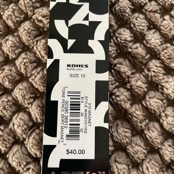 Apt. 9 “Torie Skirt”, Gray. NWT. Size 10. - Picture 9 of 9